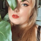 Profile picture of curvymeg