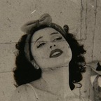 Profile picture of hedy.noir