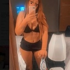 Profile picture of leci_queen