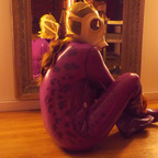 Profile picture of rubberdollfraya