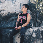 Profile picture of sneaky