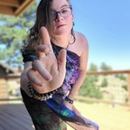 Profile picture of the-elfy