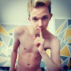 twinkyb93 avatar